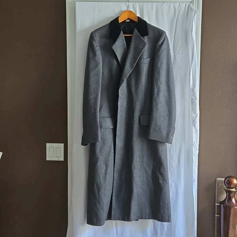 Coat - Picture 1 of 16